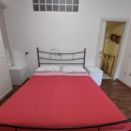 Appartement Bilocale Centro Storico à Pesaro Extérieur photo