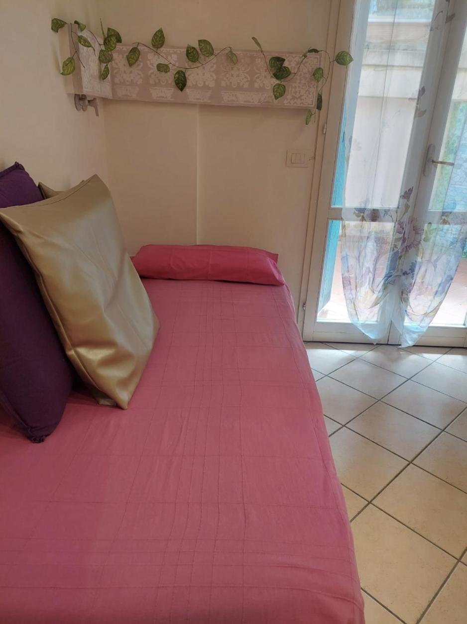 Appartement Bilocale Centro Storico à Pesaro Extérieur photo