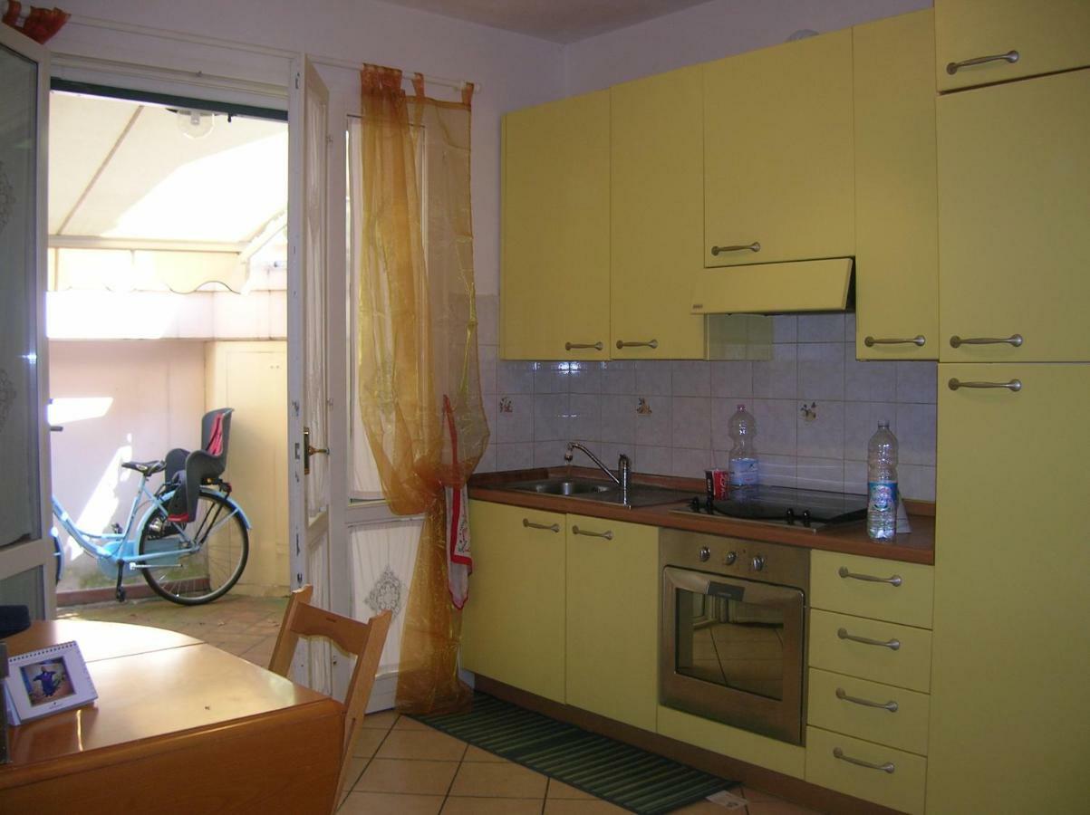 Appartement Bilocale Centro Storico à Pesaro Extérieur photo